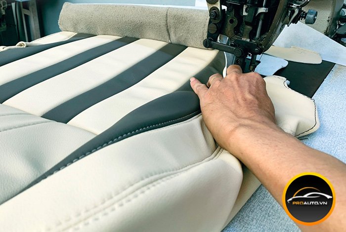 Bọc ghế da ô tô tại nhà