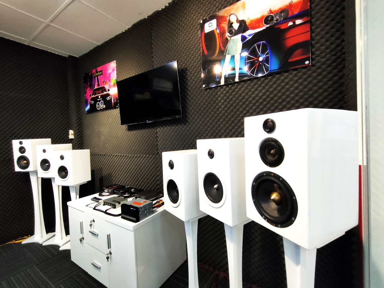 Phòng Demo Âm Thanh Xe Hơi Tại Proauto.vn