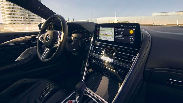 BMW khai tử M8 từ năm 2023, tung bản cập nhật cho M8 Competition