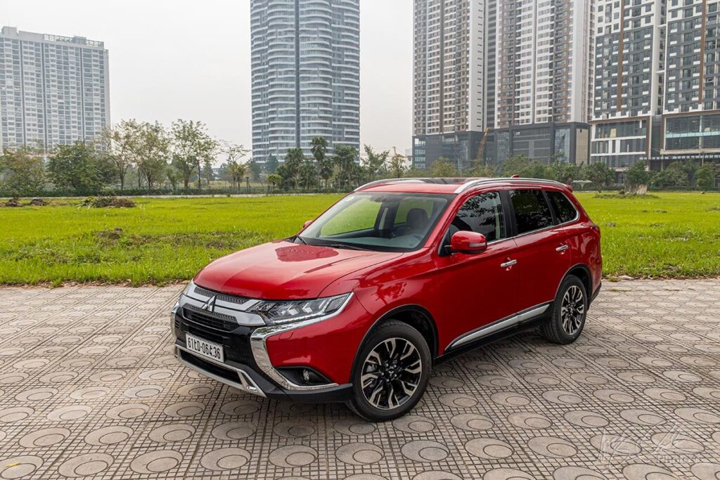 mitsubishi outlander 2 0
