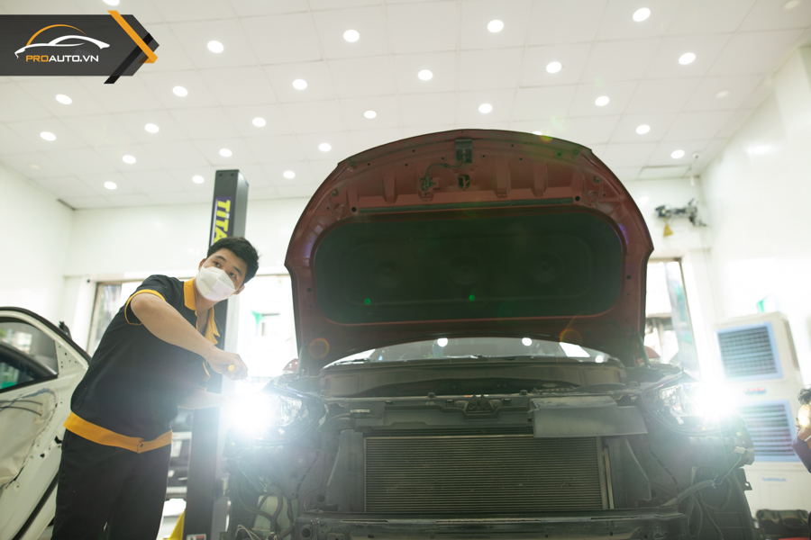 Thi công độ đèn ô tô chuyên nghiệp tại Proauto.vn