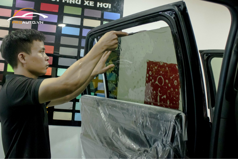 Đức Hùng Auto - Địa chỉ dán phim cách nhiệt ô tô tại Quảng Bình