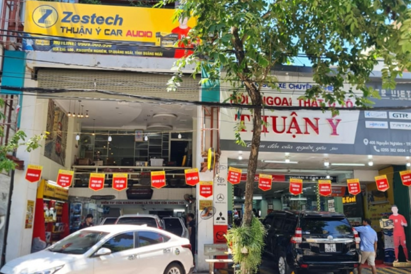 Nội ngoại thất ô tô Thuận Ý - Địa chỉ dán phim cách nhiệt ô tô tại Quảng Ngãi