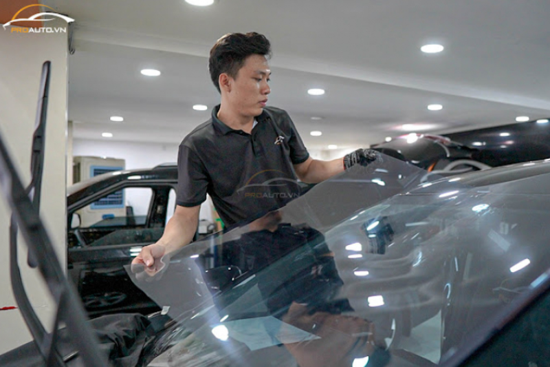 Phim cách nhiệt ô tô là gì? 