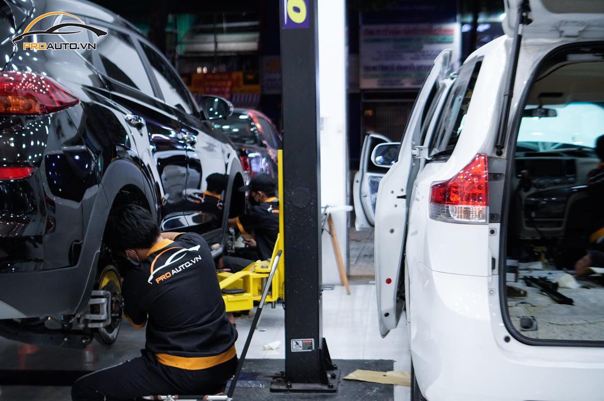 Cách âm chống ồn ô tô là giải pháp giảm tiếng ồn cho xe hơi hiệu quả nhất hiện nay