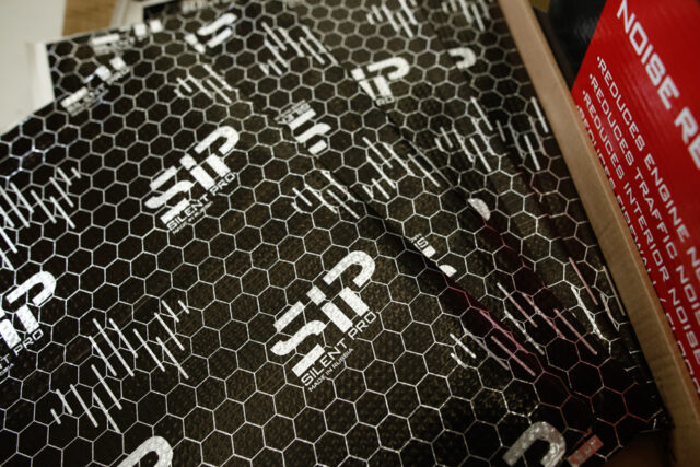 Vật liệu cách âm xe hơi SIP sản xuất tại Nga