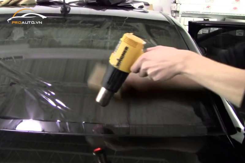 Garage Bình An - Địa chỉ dán phim cách nhiệt ô tô tại Điện Biên