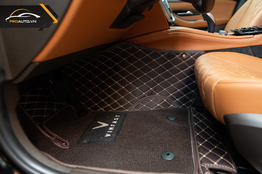 Bọc sàn xe ô tô có nhiều kích cỡ đa dạng 