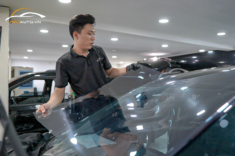 Lợi ích của việc dán phim cách nhiệt ô tô tại Sóc Trăng