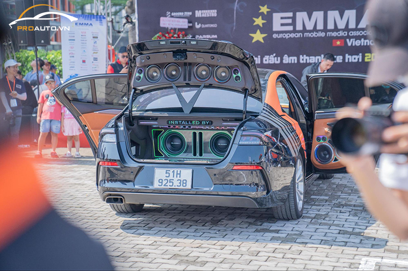 Nâng cấp âm thanh xe hơi tại Bình Dương cấu hình cực chất 