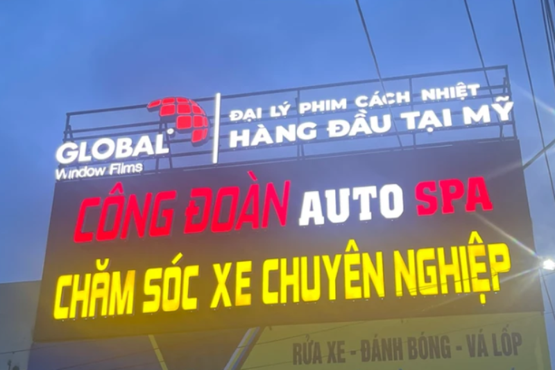 Nội thất ô tô Công Đoàn - Địa chỉ dán phim cách nhiệt ô tô tại Quảng Nam