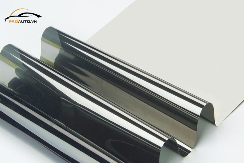 Phim cách nhiệt ô tô là gì?