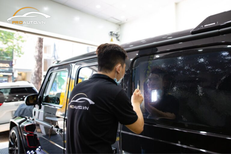 Quy trình dán phim cách nhiệt ô tô tại An Giang