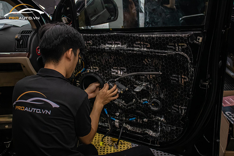 Thi công độ loa cho xe ô tô tại PROAUTO.VN
