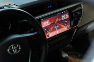 Thiết kế màn hình cần phù hợp với nội thất xe