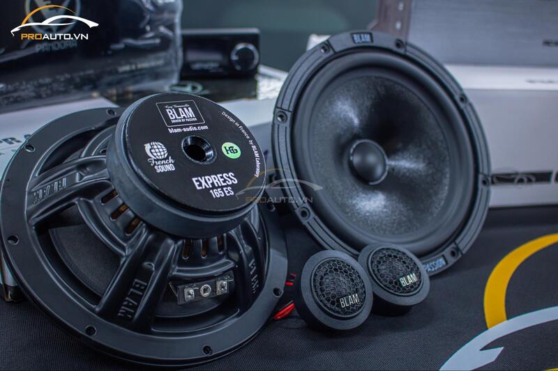 Loa 2way thương hiệu Blam