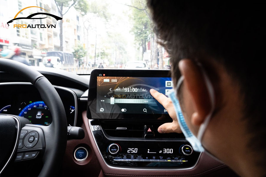 Cài đặt màn hình Android ô tô-lưu kênh trên Radio FM