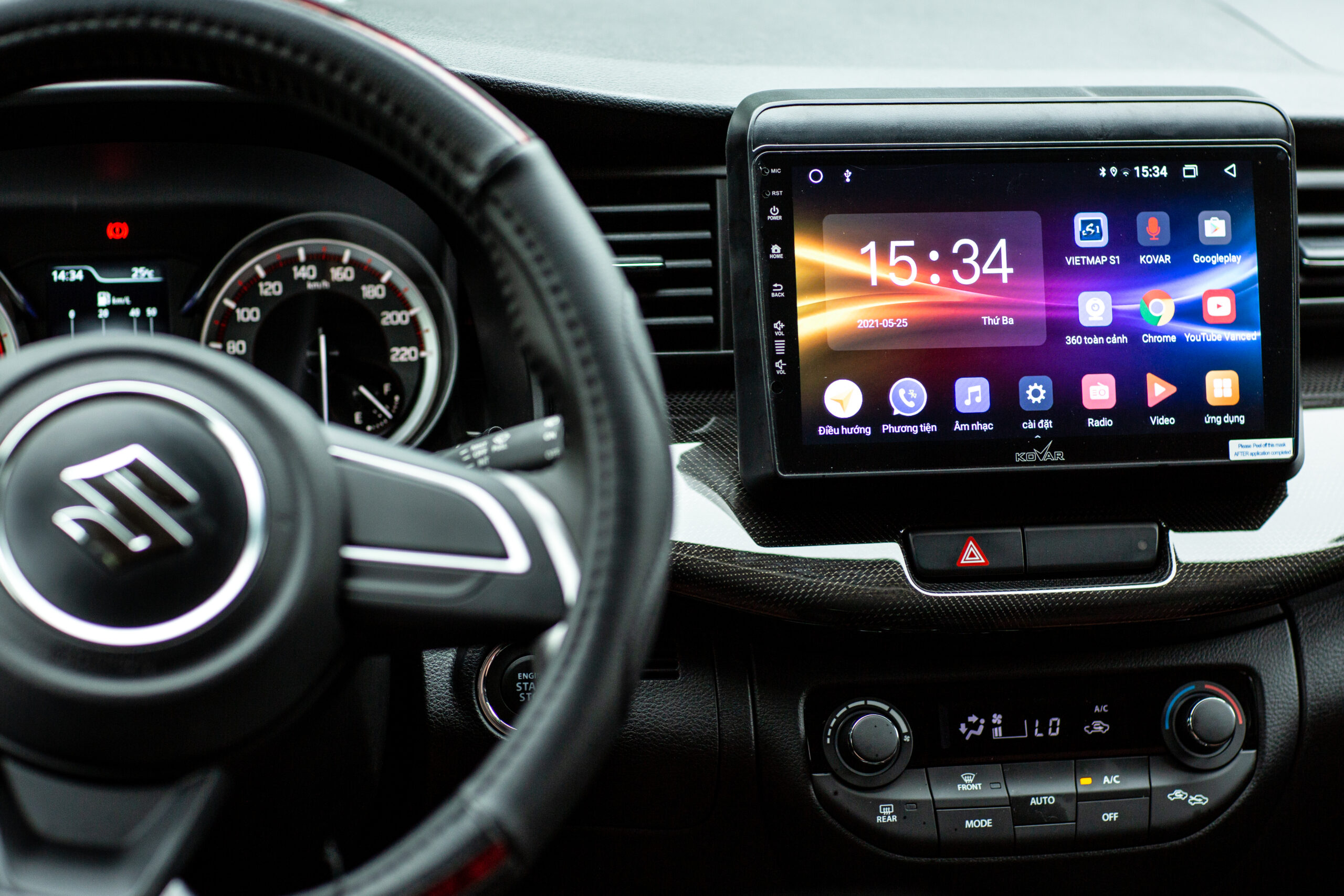 Màn hình Android ô tô tích hợp camera 360 Kovar