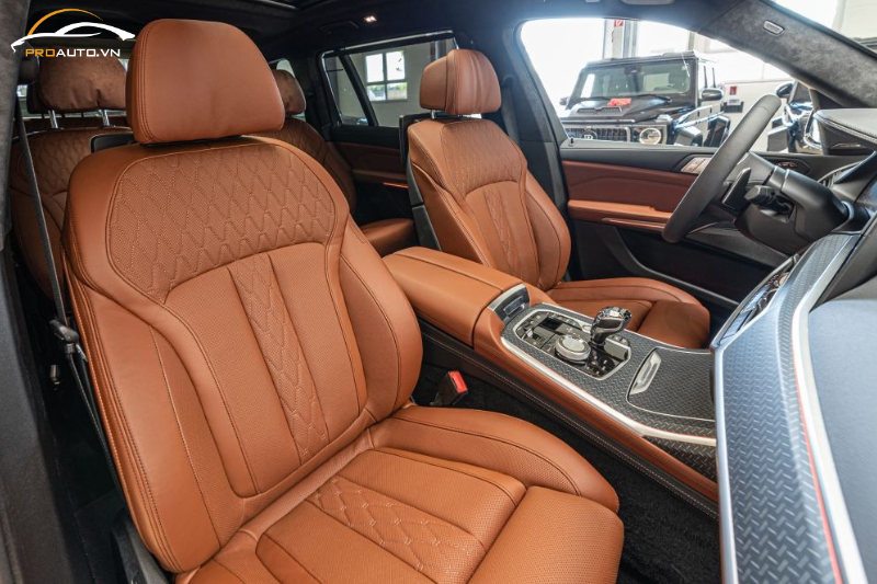 BMW X7 bọc ghế ô tô bằng da bò - Các loại da bọc ghế ô tô