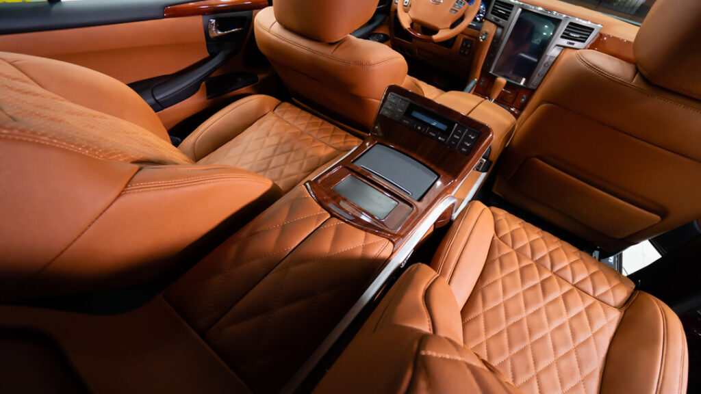 Bọc ghế da ô tô ở đâu tốt 