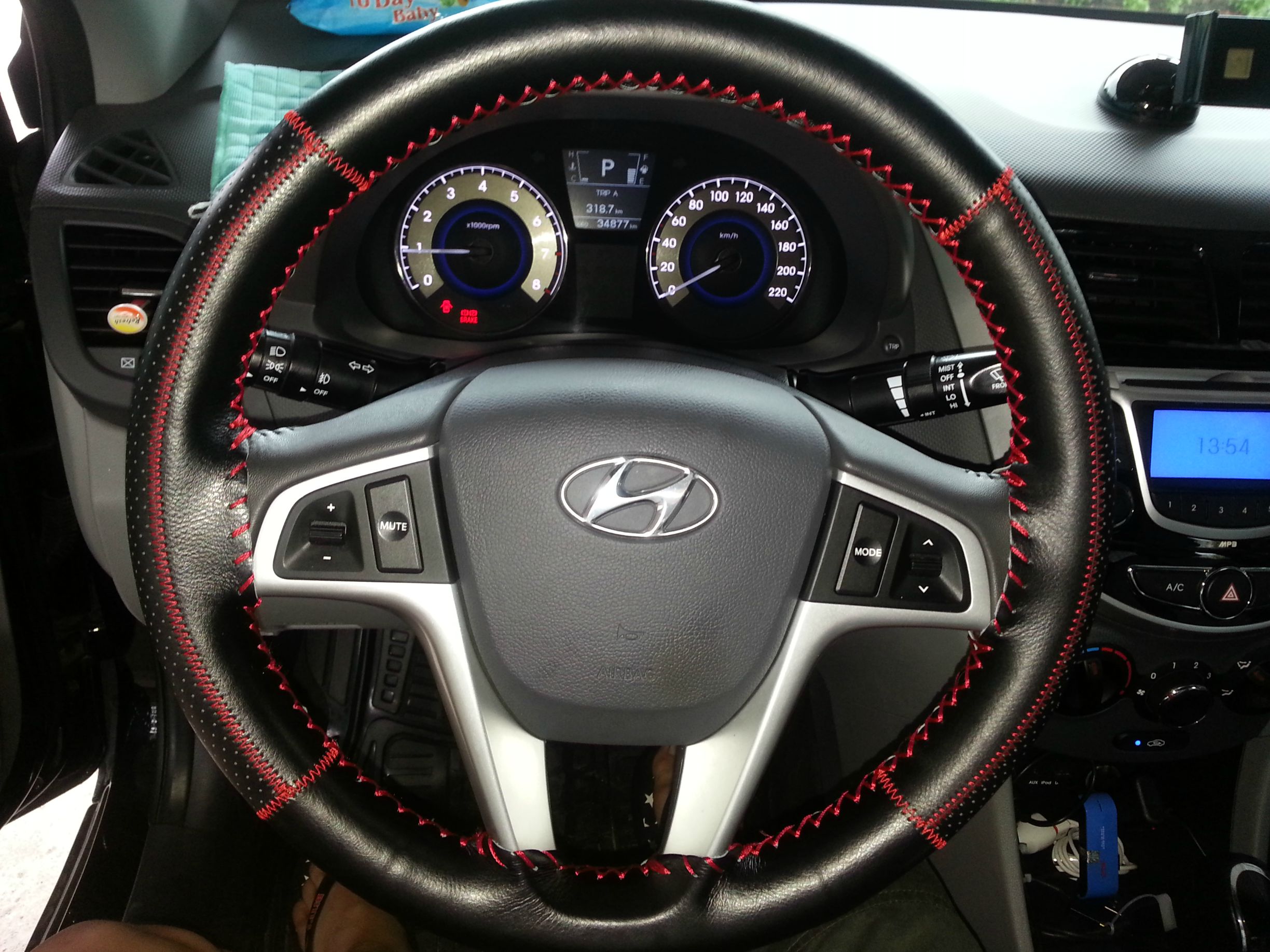 Bọc vô lăng - Tạo điểm nhấn cho khoang nội thất