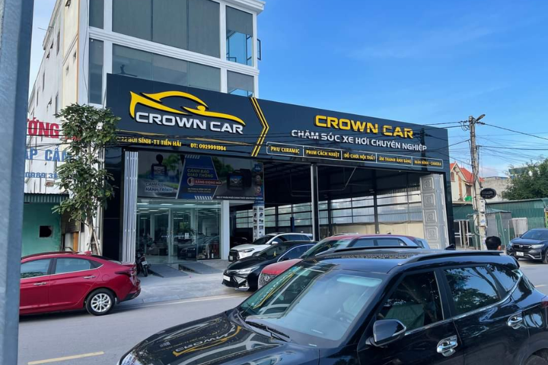 Crown Car chăm sóc xe hơi chuyên nghiệp