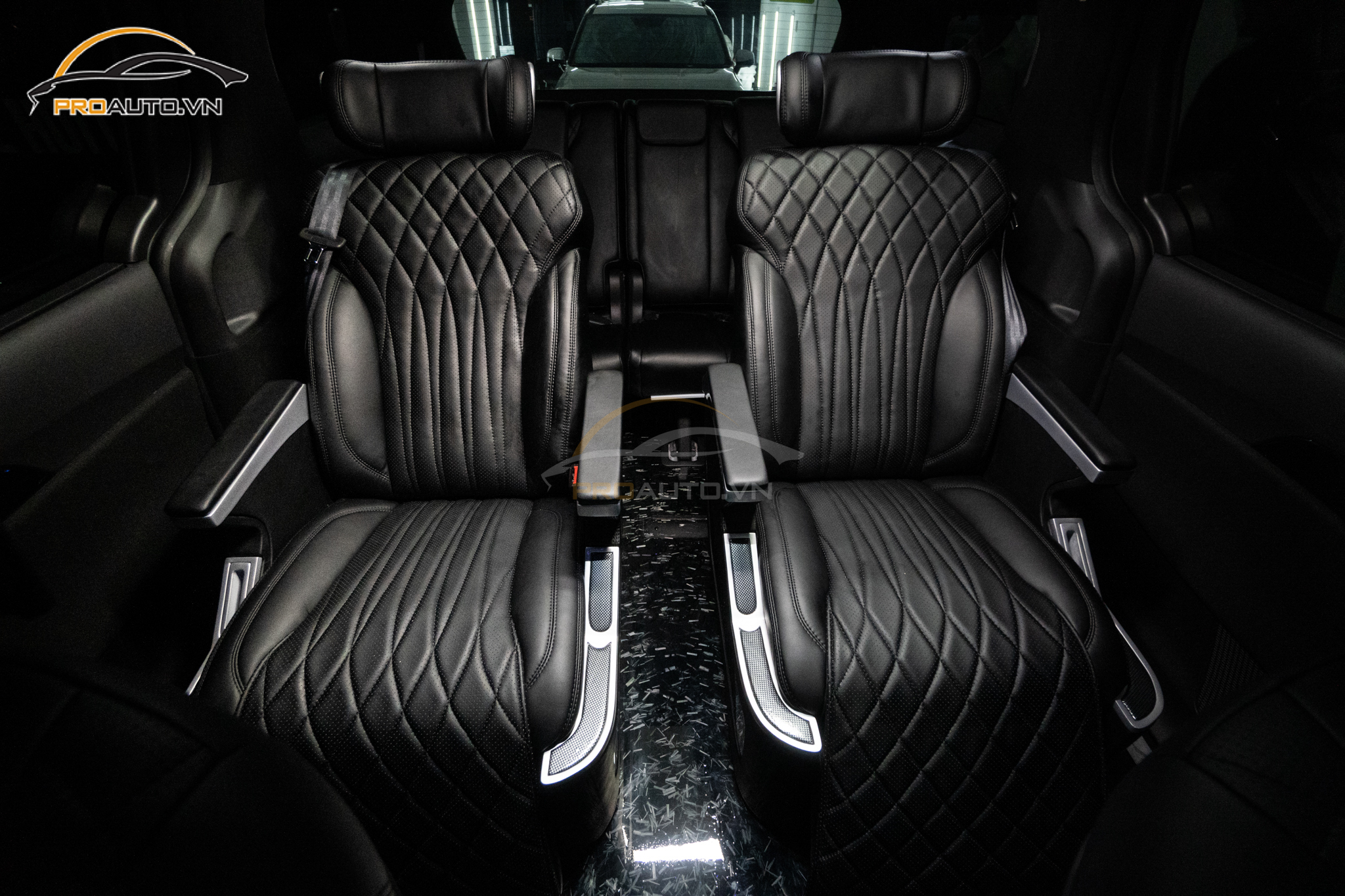 Độ ghế Limousine ghế nhập khẩu