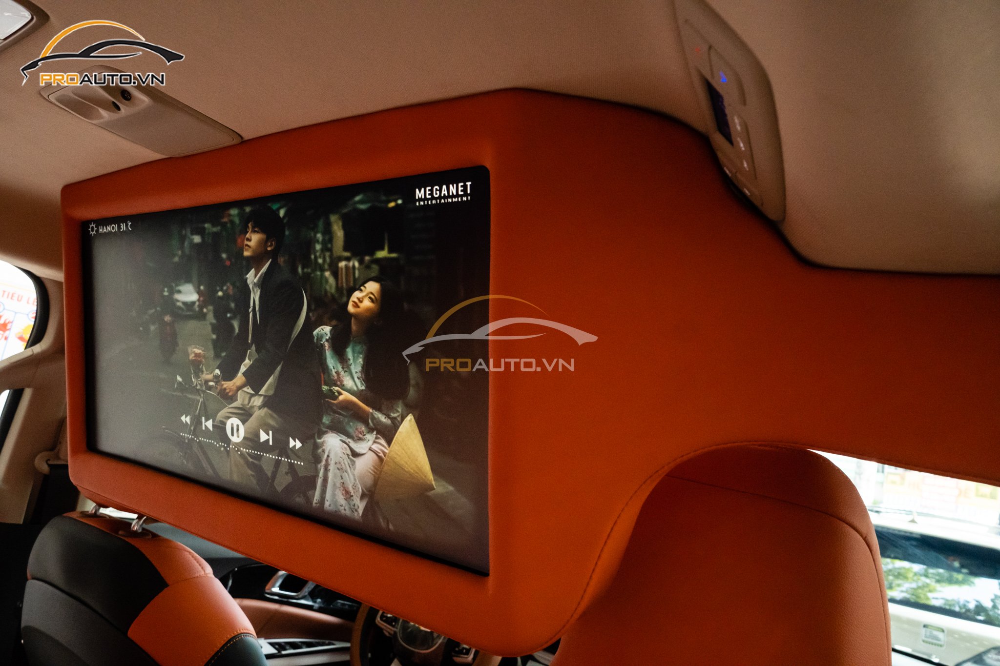 Màn hình TV 29 inch siêu khủng