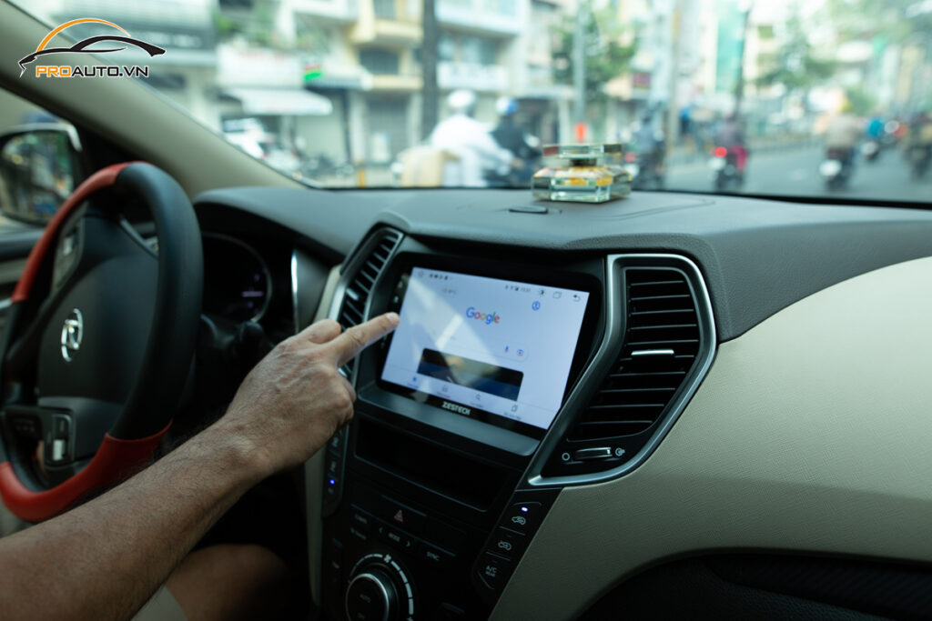 Màn hình DVD Android kết nối 4G mọi nơi