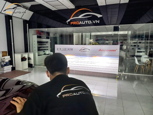 Thi công độ đèn tăng sáng chuyên nghiệp tại Proauto.vn Thi công độ đèn tăng sáng chuyên nghiệp tại Proauto.vn Thi công độ đèn tăng sáng chuyên nghiệp tại Proauto.vn Thi công độ đèn tăng sáng chuyên nghiệp tại Proauto.vn Thi công độ đèn tăng sáng chuyên nghiệp tại Proauto.vn Thi công độ đèn tăng sáng chuyên nghiệp tại Proauto.vn Dịch vụ độ đèn tăng sáng ô tô tại nhà Dịch vụ độ đèn tăng sáng ô tô tại nhà Để tạo sự thuận tiện, dễ dàng cho khách không có thời gian đến trung tâm, Proauto.vn triển khai dịch vụ độ đèn ô tô tăng sáng tận nhà giá rẻ trong khu vực TP. Hồ Chí Minh, Hà Nội và các tỉnh lân cận. Liên hệ ngay HOTLINE 0901800001 để được tư vấn miễn phí và hẹn lịch lắp đặt tại nhà ngay hôm nay. TRUNG TÂM PHỤ KIỆN XE HƠI CAO CẤP PROAUTO.VN Showroom 1: 1511 – 1513 Đường 3 tháng 2, Phường16, Quận 11, HCM Showroom 2: 245 – 245A Phan Văn Hớn, Phường Tân Thới Nhất, Quận 12, HCM Hotline: 090 1800 001 Website: https://new.proauto.com.vn/ Youtube: https://www.youtube.com/c/PROAUTOVN Fanpage: https://www.facebook.com/ProAuto.vn Xem thêm: Phụ kiện ô tô mới nhất 2022 Đánh giá [Tổng: 6 Trung bình: 4] Bạn đã đánh giá 5 ĐÁNH GIÁ - NHẬN XÉT TỪ KHÁCH HÀNG 0 0 đánh giá 0 0 0 0 0 Hình ảnh đánh giá Gửi đánh giá của bạn Không có đánh giá nào phù hợp với lựa chọn của bạn.
