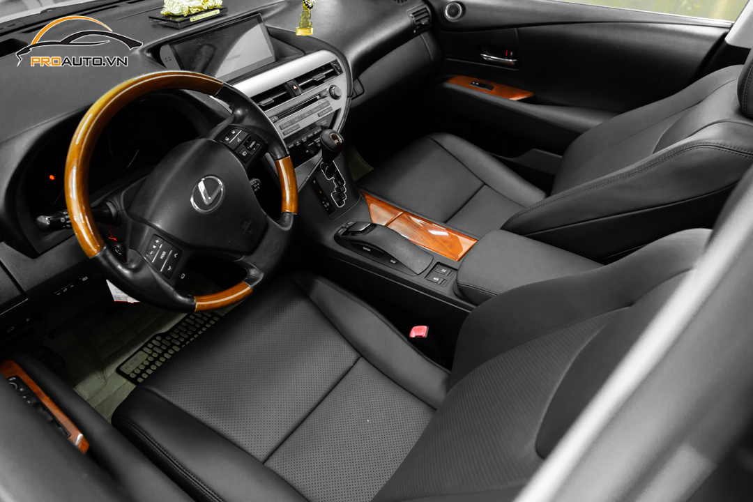 Đổi màu nội thất ô tô chuyên nghiệp-uy tín tại Proauto.vn