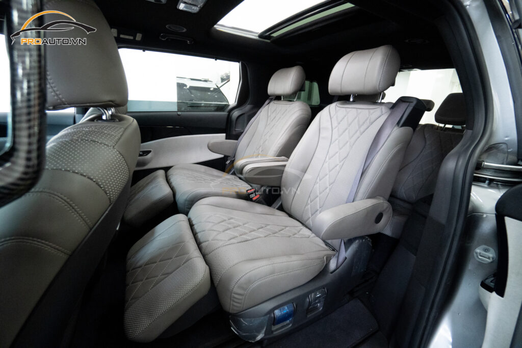 bọc ghế da cho xe ô tô
