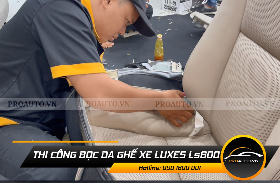 Các mẫu bọc ghế da xe ô tô