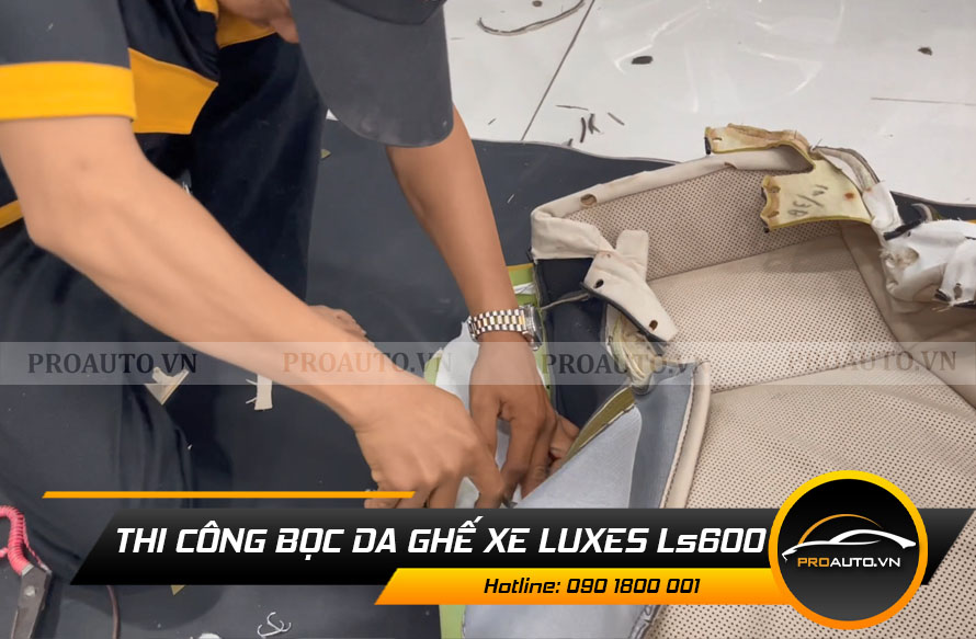 Các mẫu bọc ghế da xe ô tô
