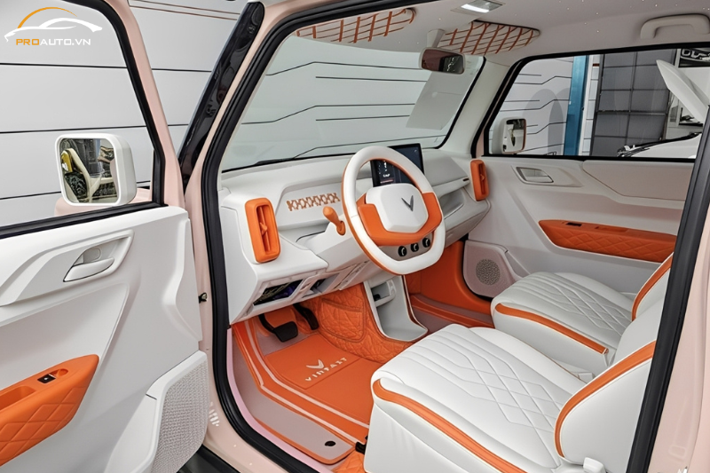 Địa chỉ đổi màu nội thất ô tô TPHCM chất lượng, chuẩn sang