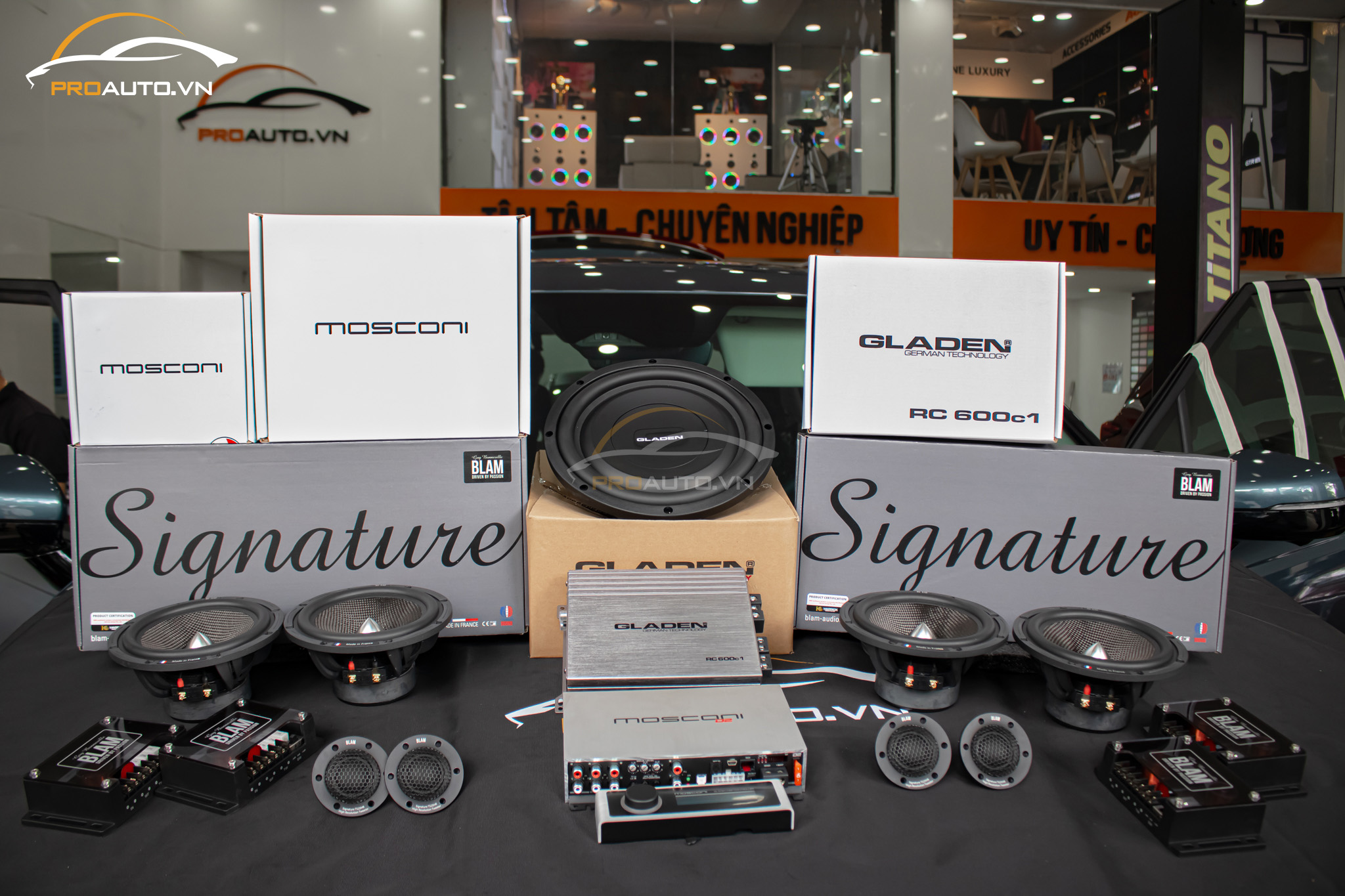 Kia Carnival độ loa ô tô uy tín tại Proauto.vn