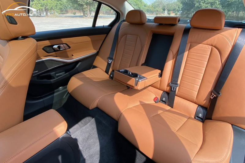 Kinh nghiệm đổi màu nội thất ô tô TPHCM uy tín hàng đầu