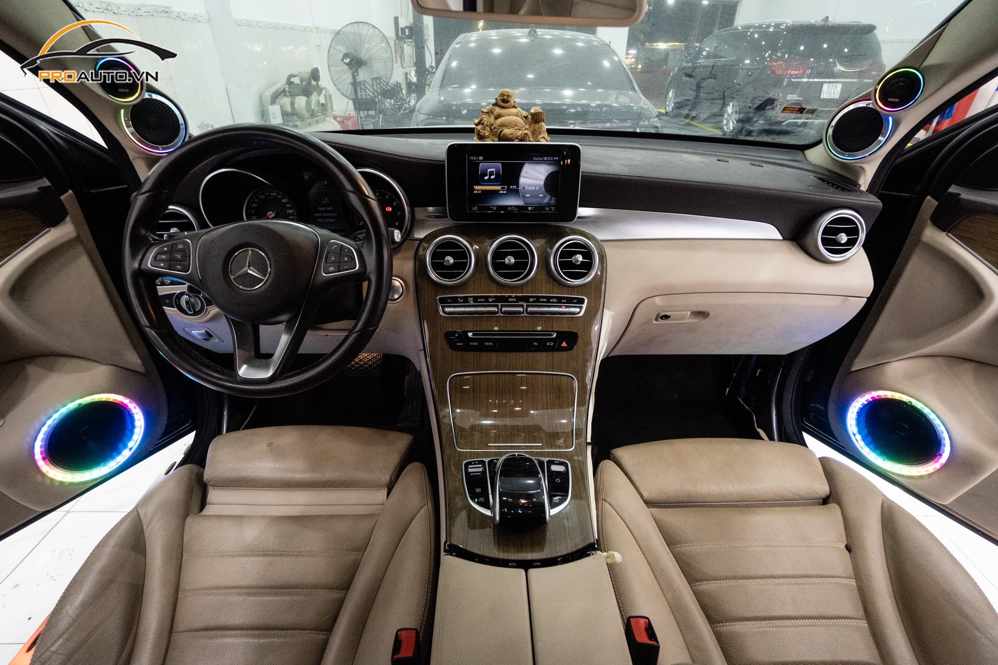 Nâng cấp hệ thống âm thanh cho xe hơi