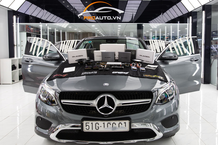 Độ âm thanh xe hơi Mercedes GLC 300
