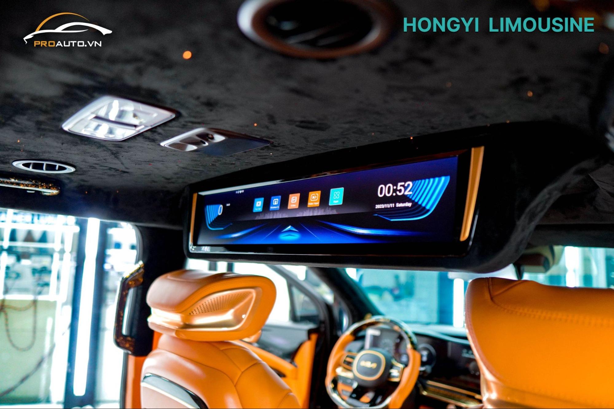    Nâng cấp màn hình tivi khi độ xe 7 chỗ