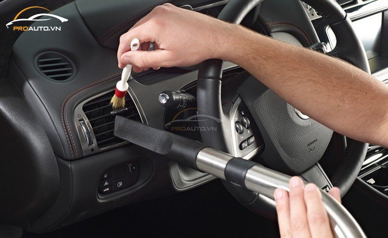 Vệ sinh nội thất ô tô chuyên nghiệp tại Quận 12 của Proauto.vn