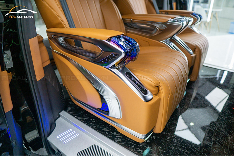 Bọc ghế da Carnival Limousine