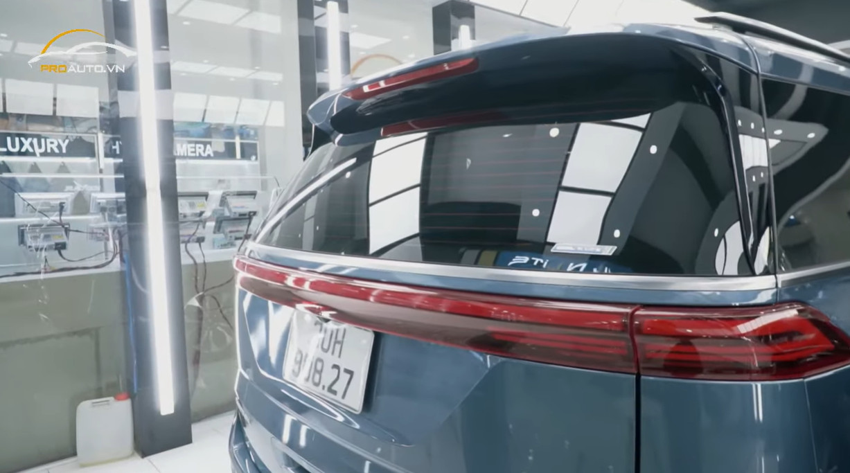 Độ đèn Led hậu ô tô 