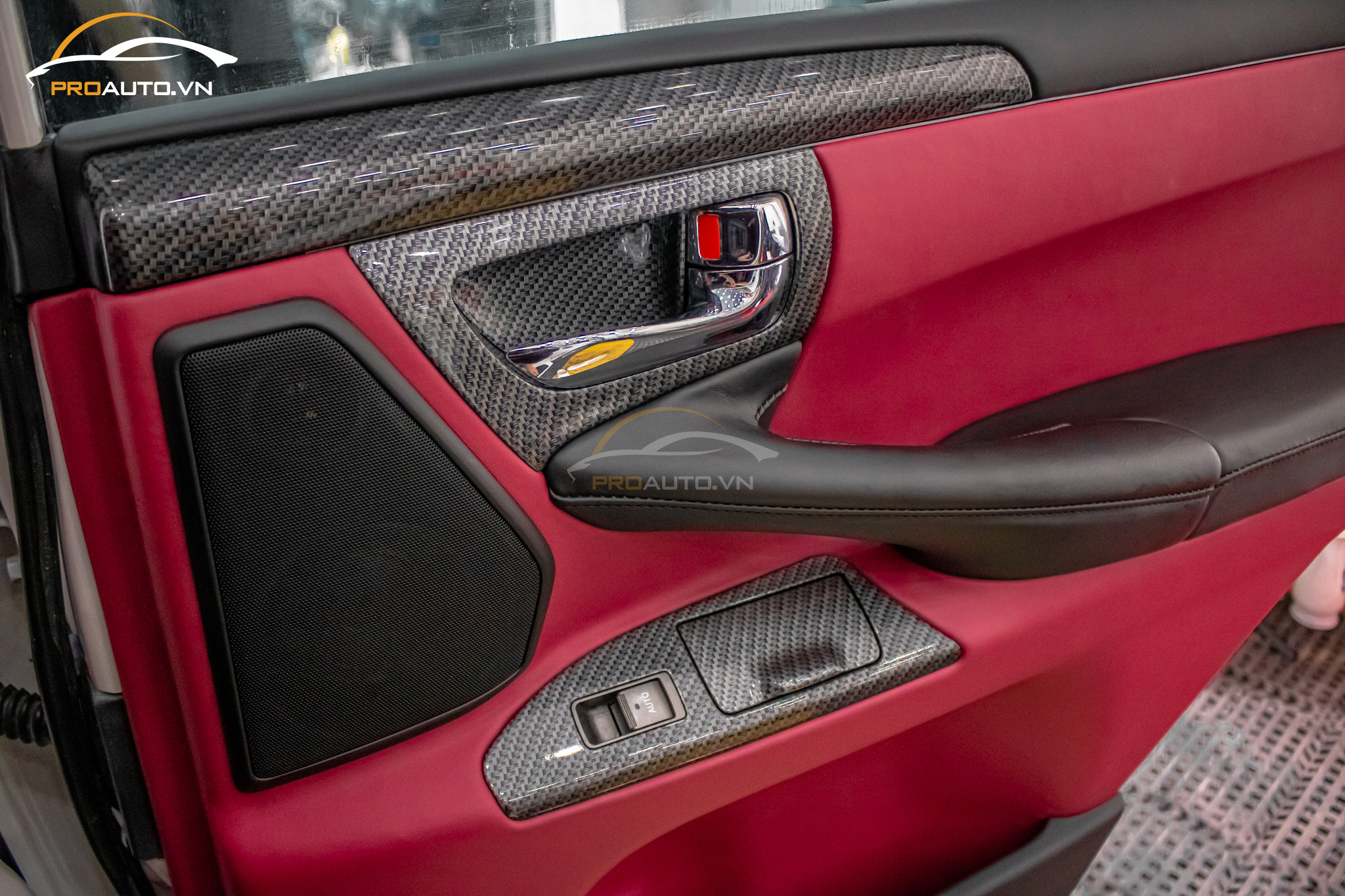 Đổi mới màu da tappi cửa xe Lexus LX570