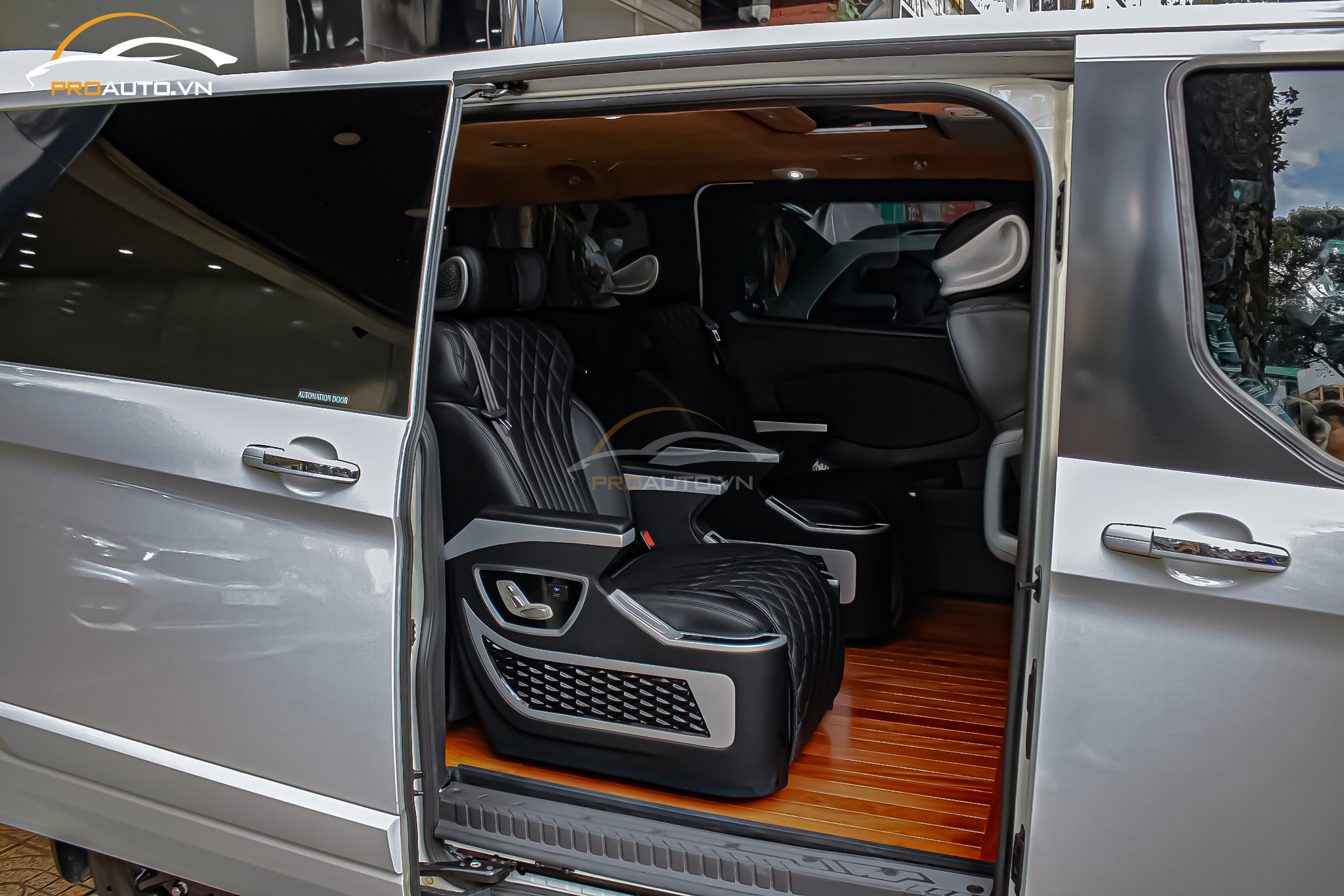 Kia Carnival 2022 độ nội thất