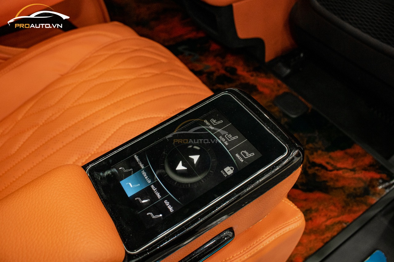 Độ cặp ghế Limousine VIP (Tích hợp màn hình cảm ứng)