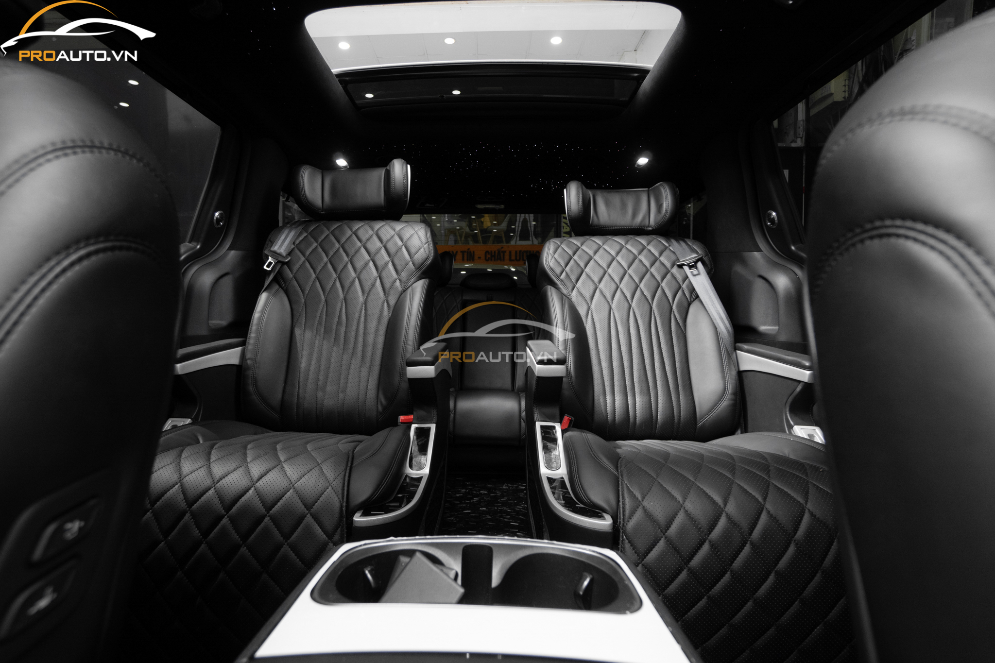 Lựa chọn mẫu độ xe Kia Carnival Limousine Vip phù hợp