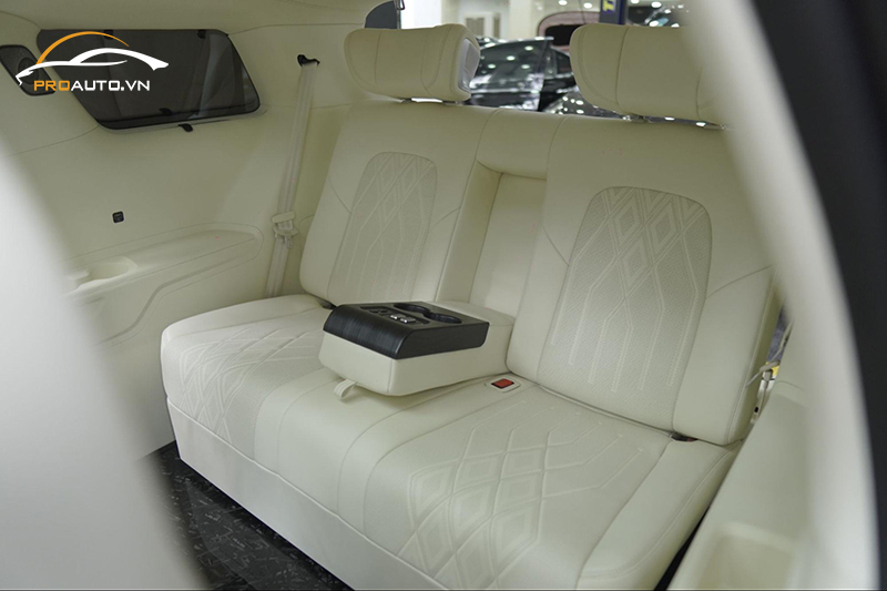 Nâng cấp băng ba chỉnh điện, ghế Sofa Bed cho KIA Carnival