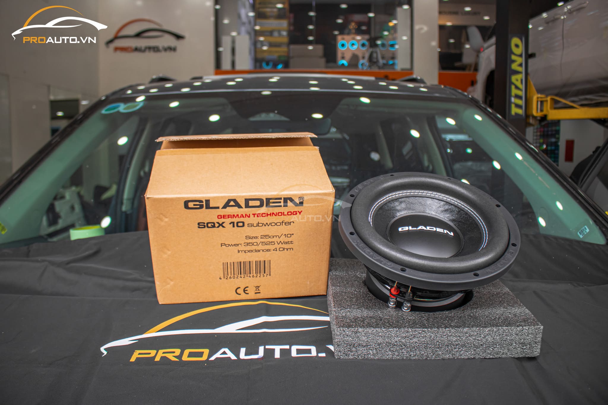 Loa sub ô tô là gì ?