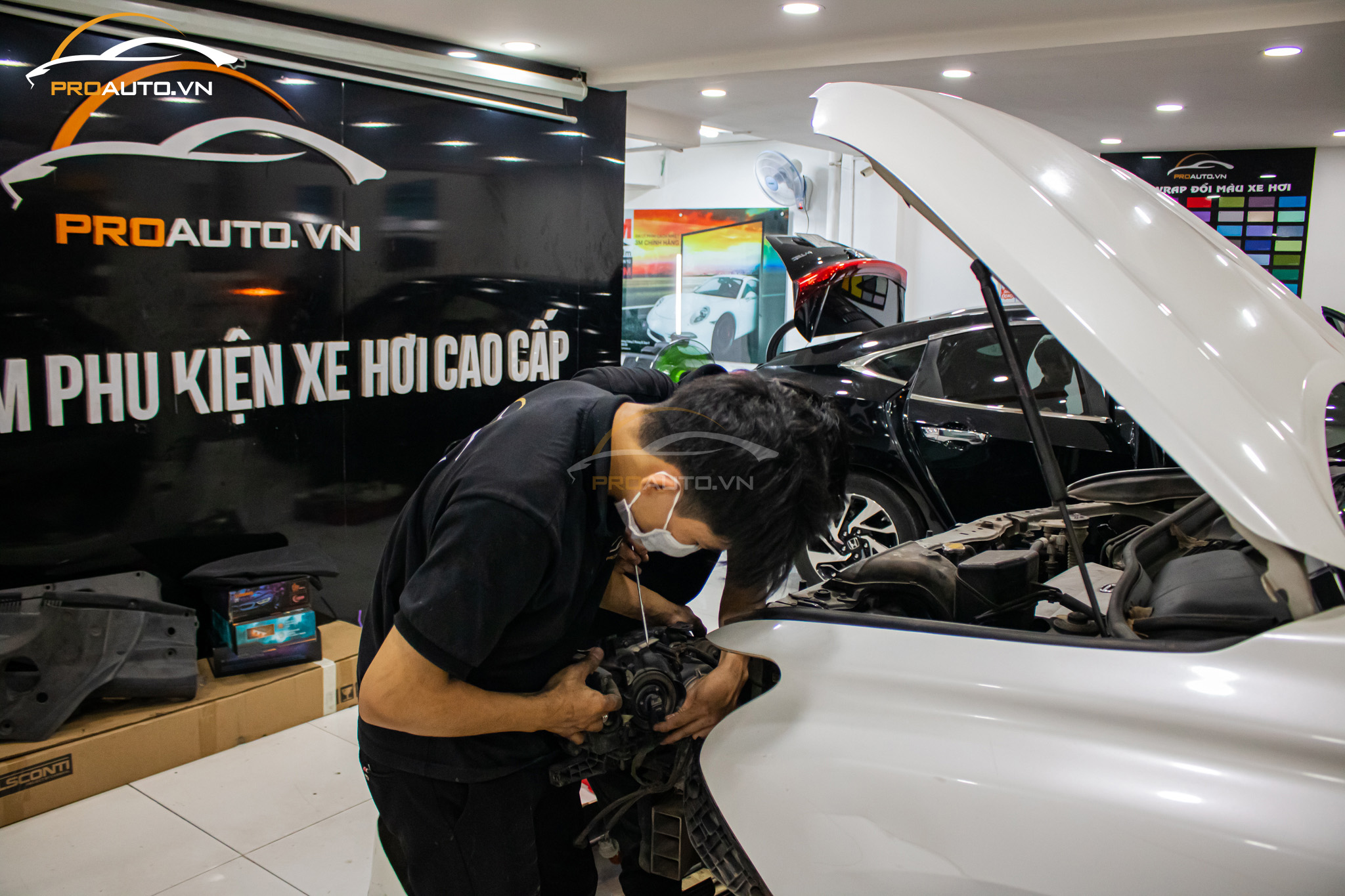 Thi công độ đèn Laser cho ô tô 